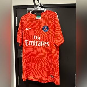 Mens XL PSG jersey